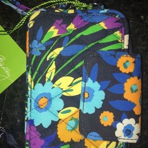 Vera bradley phone wallet